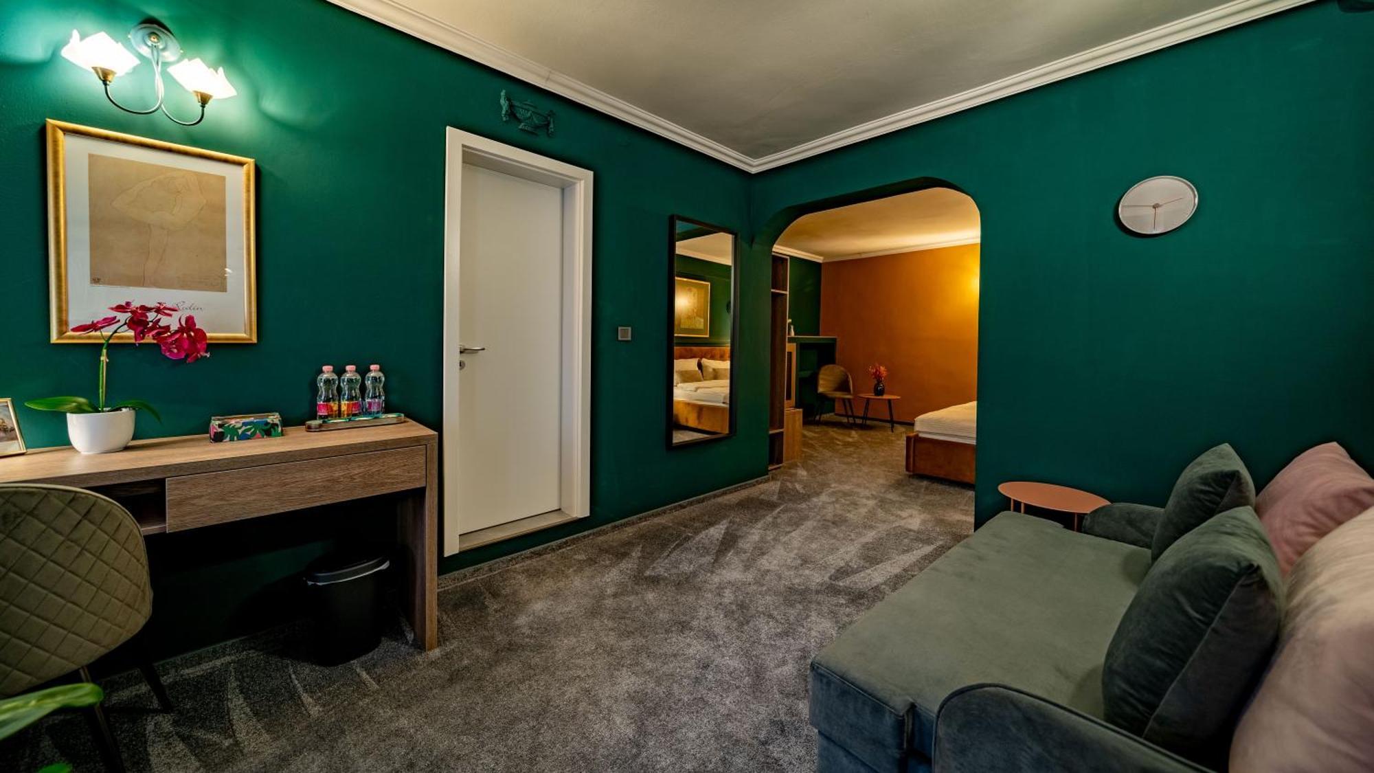 Hotel Coco Timisoara Bagian luar foto