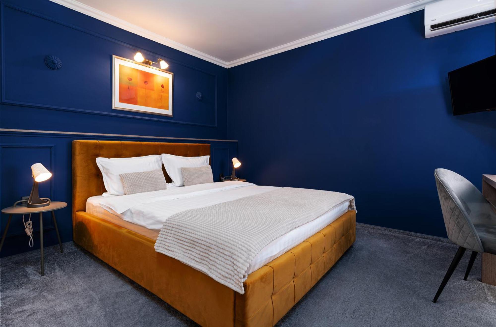 Hotel Coco Timisoara Bagian luar foto