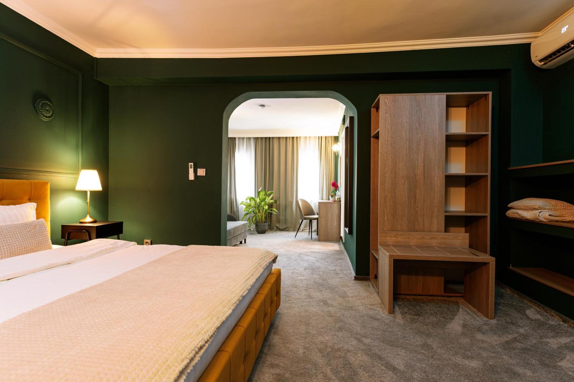 Hotel Coco Timisoara Bagian luar foto