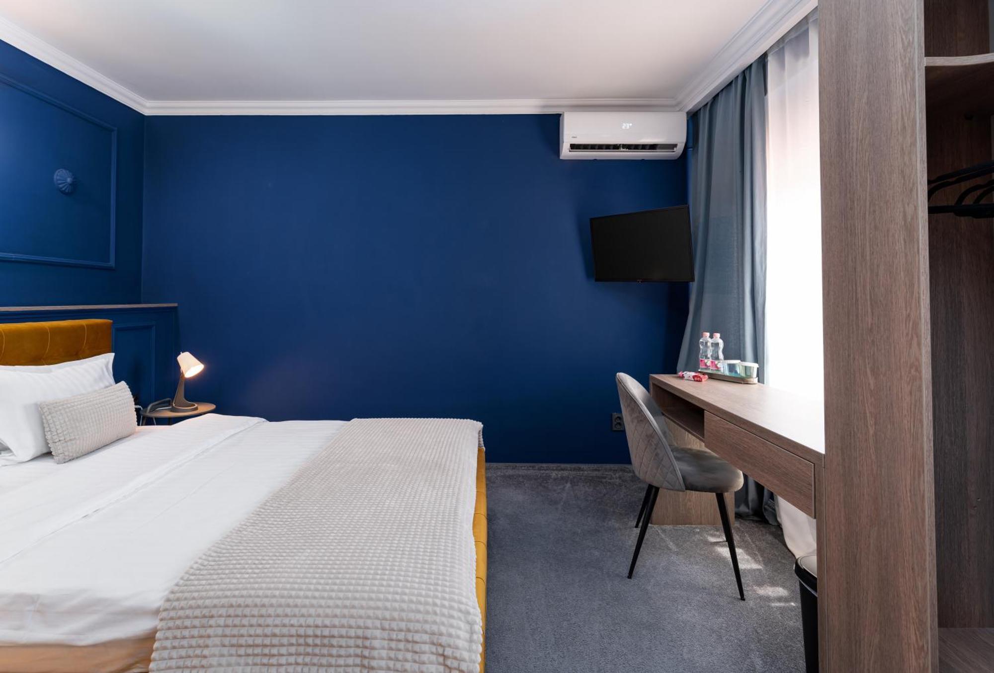 Hotel Coco Timisoara Bagian luar foto